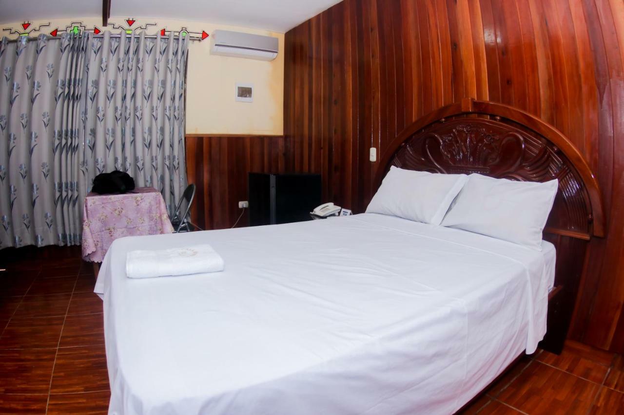 Gran Hotel Gusbet Pucallpa Eksteriør billede
